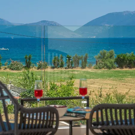 Claire Vilă Sami (Kefalonia)